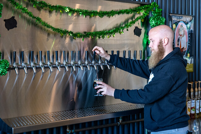 ELST Brewing Company is North Knoxville's Beer Sanctuary and features a relaxing atmosphere.