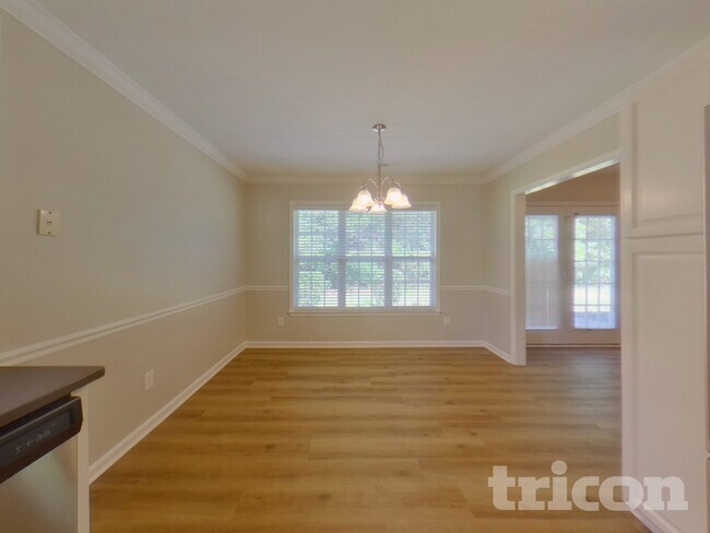 3855 Range Crest Ct, High Point, NC 27265 - photo 5