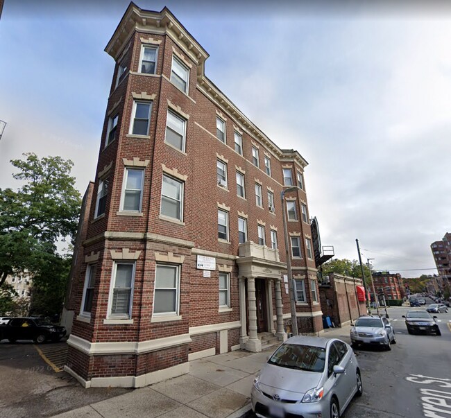 126 Warren St unit 15, Boston, MA 02119 - photo 2