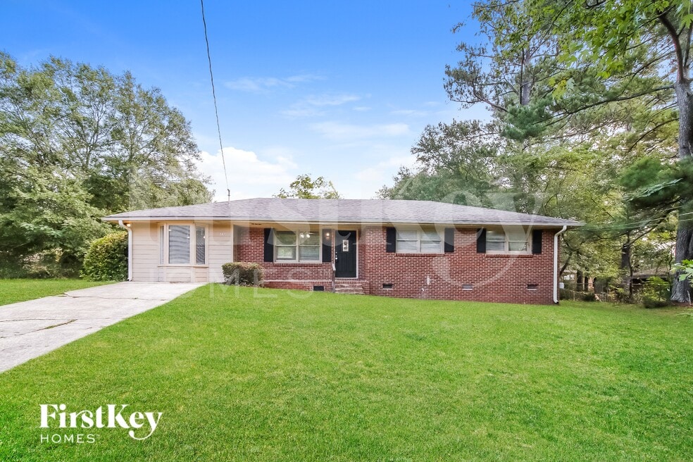 1470 Mountain View Cir NW, Conyers, GA 30012 - photo 1