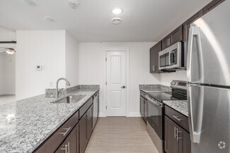 629 Old Liverpool Rd, Liverpool, NY 13088