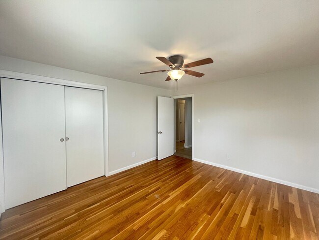 457 Merrimack St unit 2, Manchester, NH 03103 - photo 5