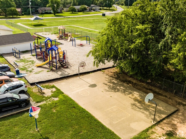 Thurman Francis Arts Academy basketball court