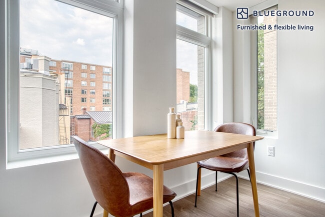 1772 Church St NW unit FL4-ID296, Washington, DC 20036 - photo 5