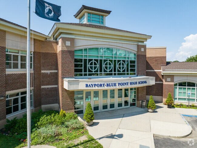 Bayport Blue Point High School main entrance.