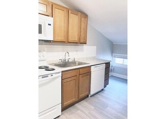 3300 Jefferson Ave Unit 3300-15, Cincinnati, OH 45220