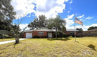 705 Westwood Dr, Brandon, FL 33511