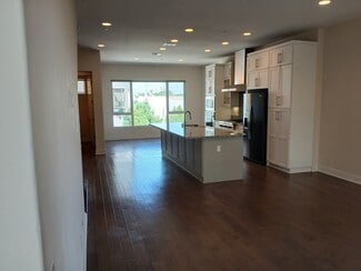 135 W Live Oak Ave Unit J, Arcadia, CA 91007