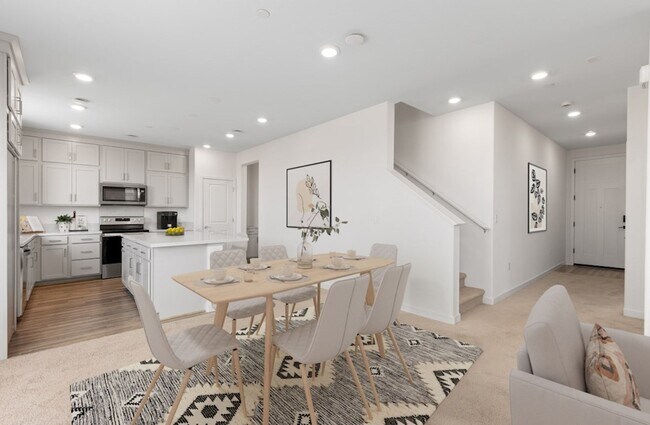 8252 Morning Star Way, Elk Grove, CA 95757 - photo 5