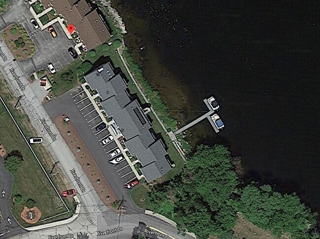 33 River Front Dr unit 9, Manchester, NH 03102 - photo 6