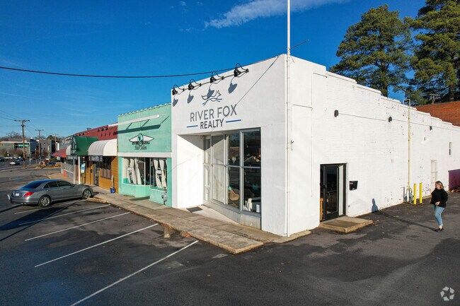 Shop at one of the many storefronts on Forest Hill Road near Westover Hills West.
