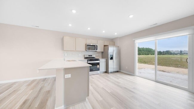 2880 Greenacre Ct, Warsaw, IN 46582 - photo 6