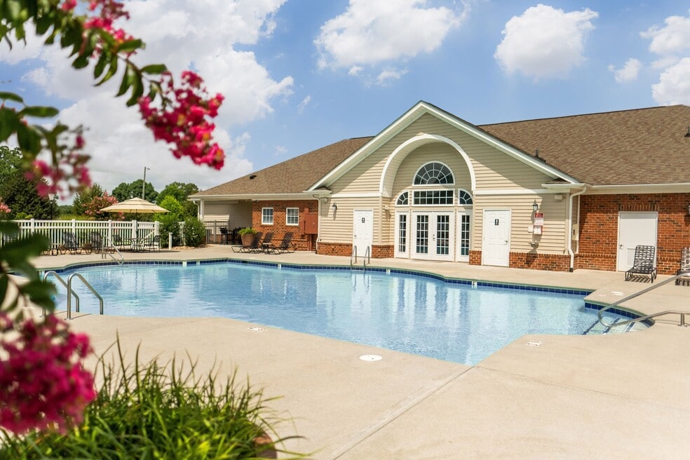 Legacy at Linden Park, Lynchburg, VA 24502 - photo 1