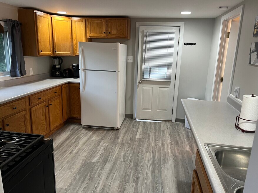 14 1st St unit B, Glens Falls, NY 12801 - photo 1