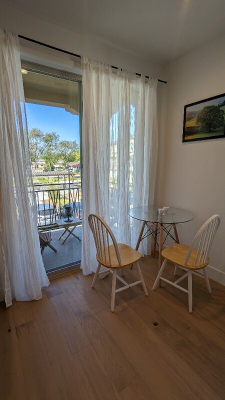 1343 W Middlefield Rd, Mountain View, CA 94043 - photo 4