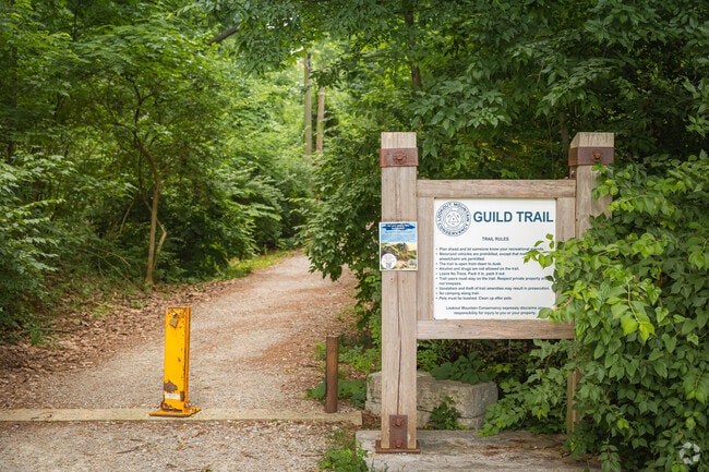 Trailheads are located on Lookout Mountain and around Piney Woods.