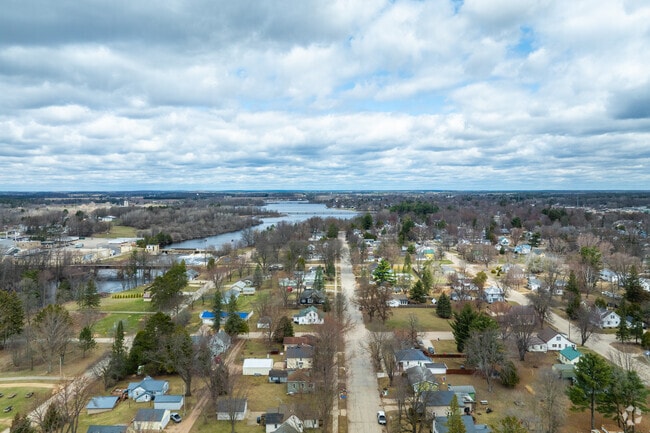 The city of Shawano was named for the Menominee chief Sawanoh.