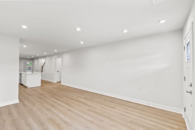 1431 Pleasant View Dr, North Myrtle Beach, SC 29582 - photo 2