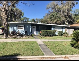 600 N Center St Unit 1, Eustis, FL 32726