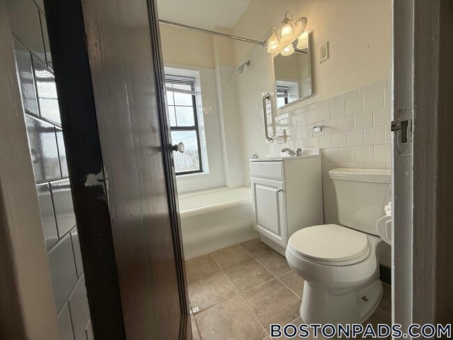 2 Elmwood Ave unit 52, Winchester, MA 01890 - photo 6