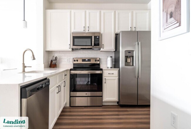 1017 Umstead Hollow Place unit 1005, Cary, NC 27513 - photo 6