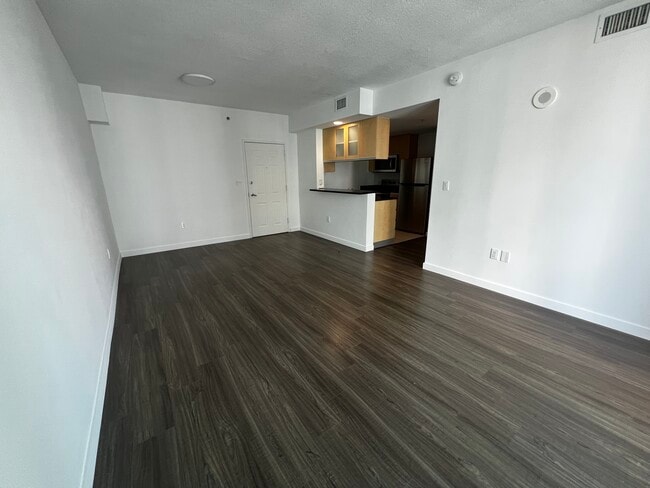 520 NE 26th St unit A2, Miami, FL 33137 - photo 2