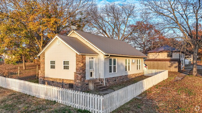 Find your own little dream home, white picket fence and all, in Prague.