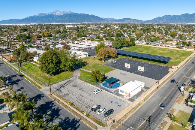 Henry Elementary School offers a sprawling campus when viewed from above.