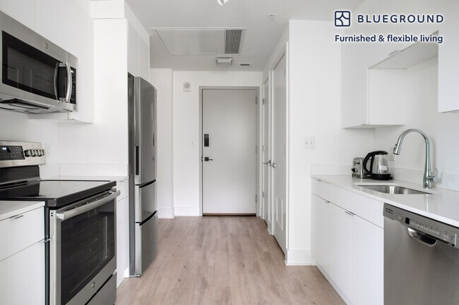 1772 Church St NW unit FL5-ID291, Washington, DC 20036 - photo 6