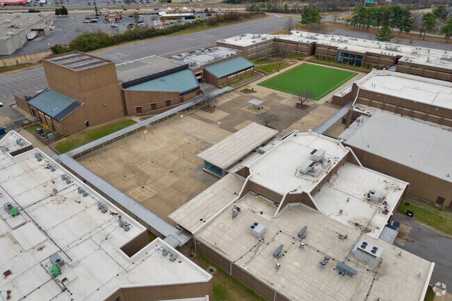 North Little Rock Middle School serves its local community and its students.