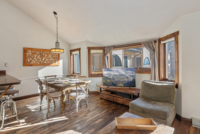 280 S Mahoney Dr unit FL2-ID1309436P, Telluride, CO 81435 - photo 3
