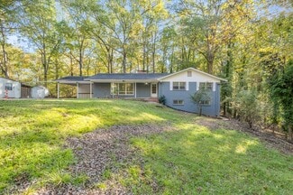 222 Carr Rd, Columbus, MS 39705