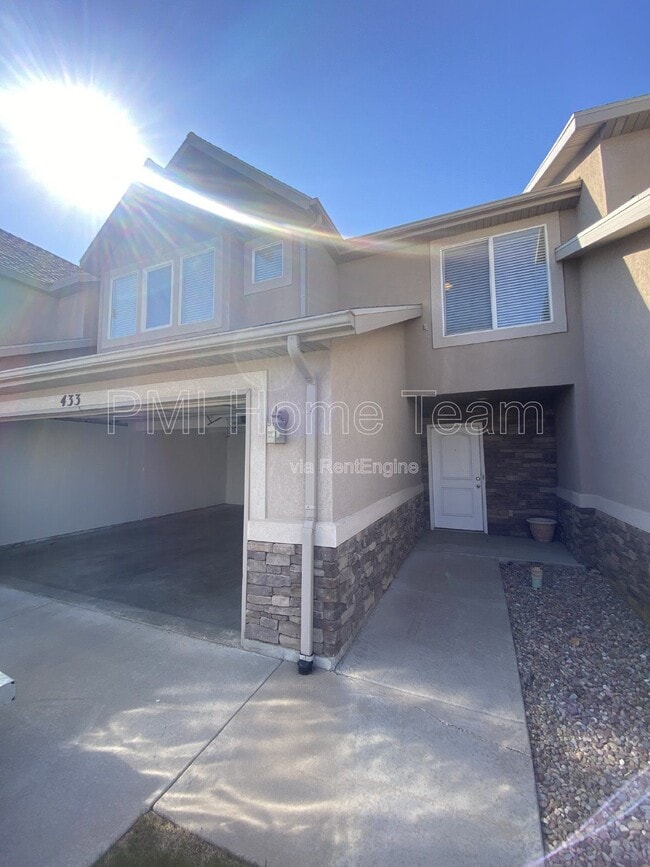 433 N 3150 W, West Point, UT 84015