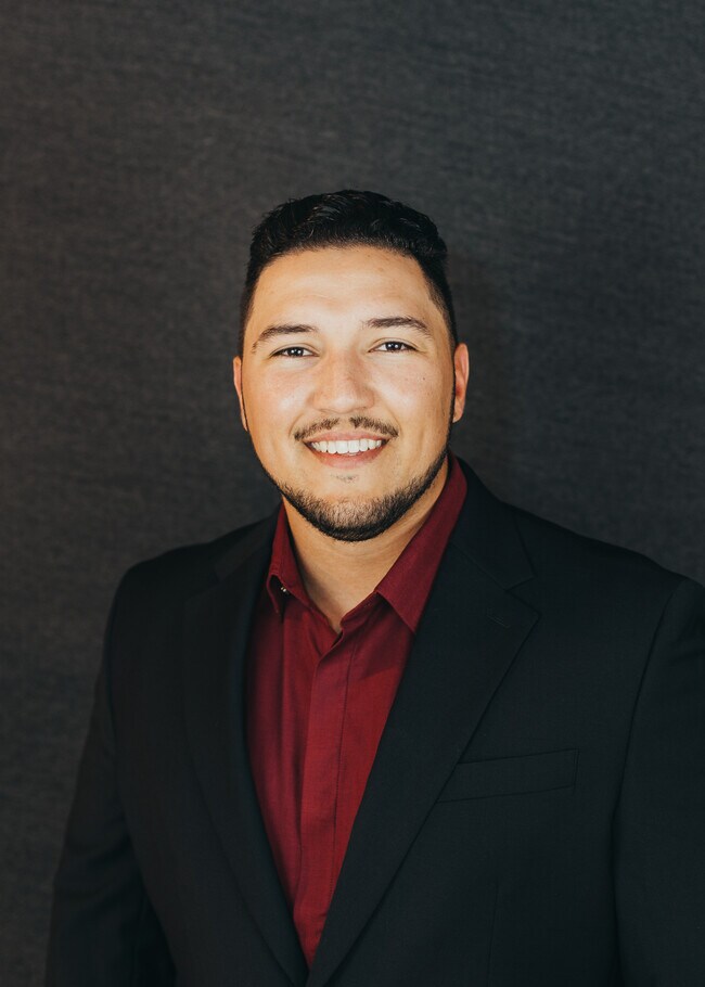 Agent Photo