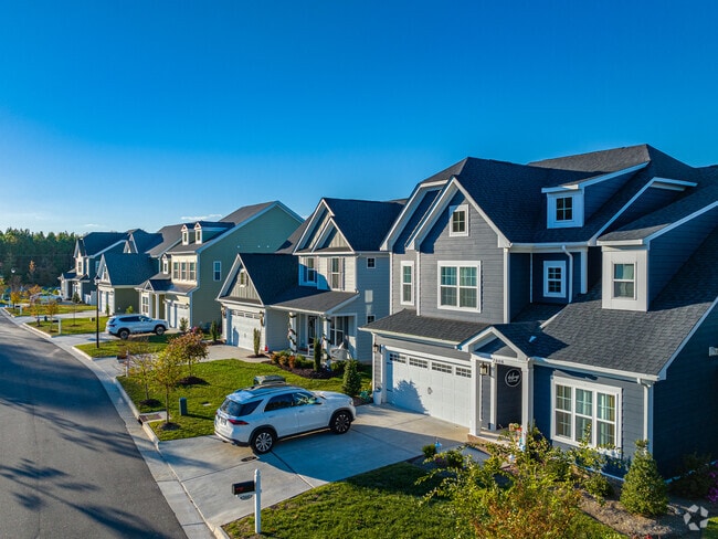 Landstown features several areas of new construction with beautiful modern homes.