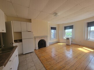 694 Massachusetts Ave Unit 5, Boston, MA 02118