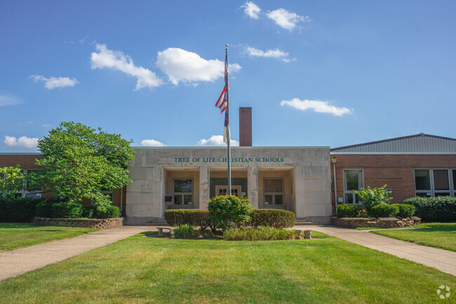 Tree Of Life Christian School Northridge Campus building in North Linden.
