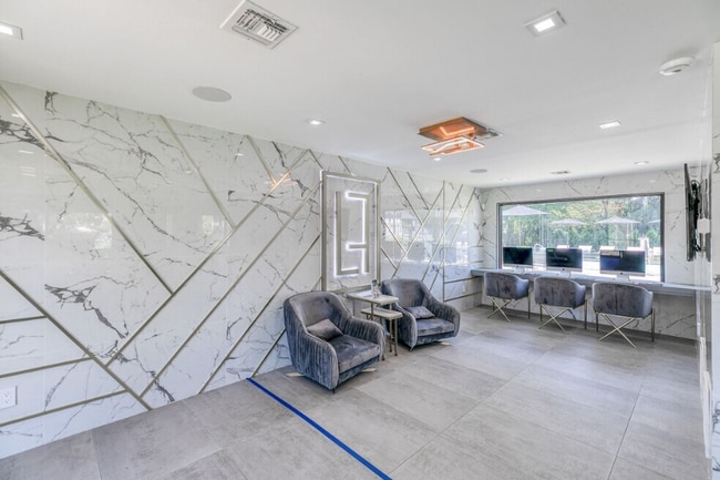 7200 Marion Ave unit 402, Levittown, PA 19055 - photo 7