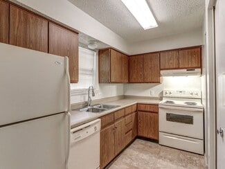 410 Fuquay Rd, Evansville, IN 47715