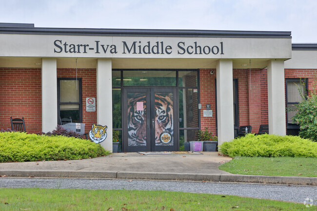 Starr Iva Middle 3