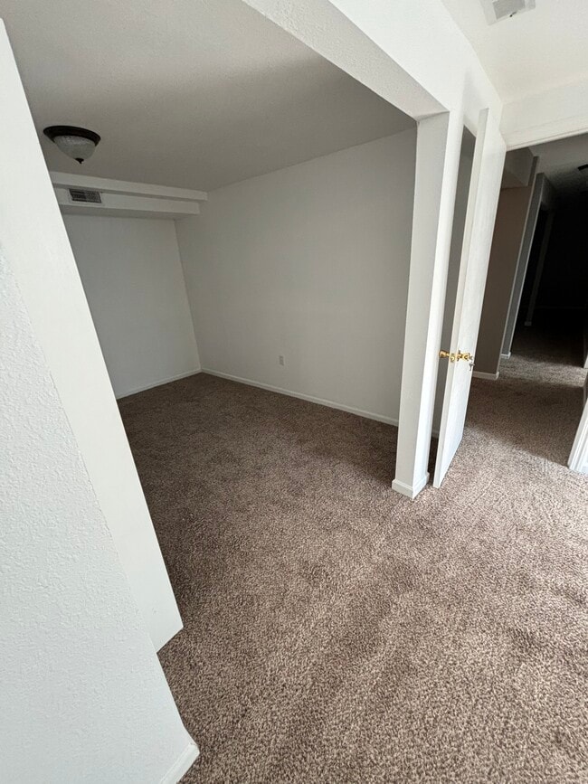 1407 Willshire Dr unit Willshire drive, Colorado Springs, CO 80906 - photo 3