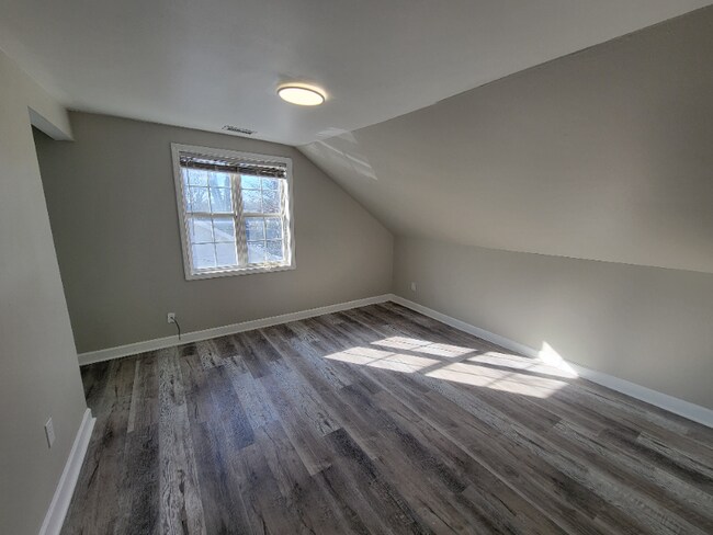 710 Fairview Ave unit D, Murfreesboro, TN 37130 - photo 6