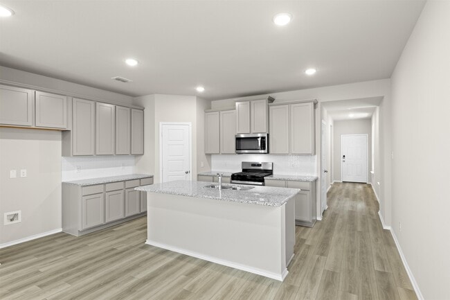 1705 Meadow Crest Dr, Aubrey, TX 76227 - photo 3