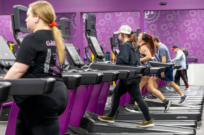 Kenwick residents stay active with an indoor workout at Planet Fitness.