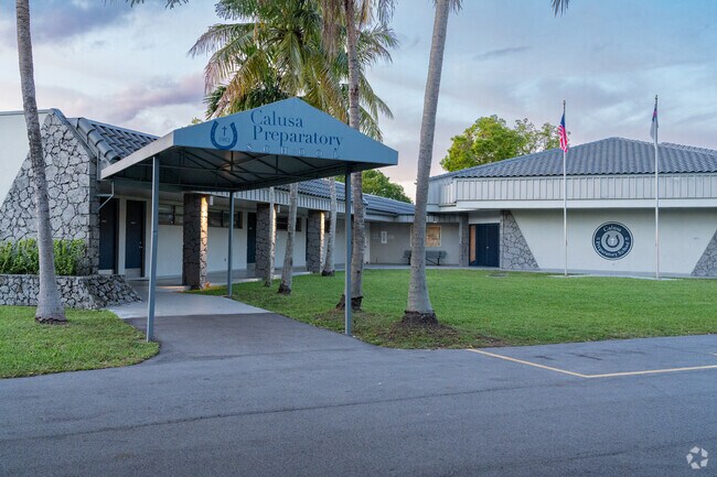 Calusa Preparatory provides another private school choice near Kendale Lakes.