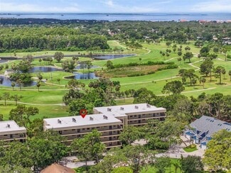 1942 Golf View Dr, Tarpon Springs, FL 34689