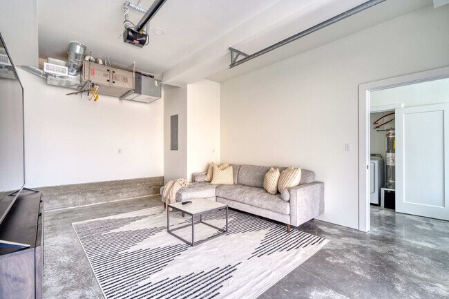 516 NE 56th Ave unit ID1309842P, Portland, OR 97213 - photo 7