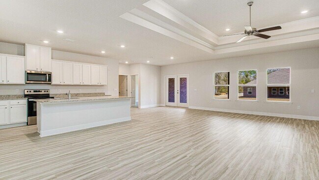 430 Golden Loop unit 36208746, Crawfordville, FL 32327 - photo 2