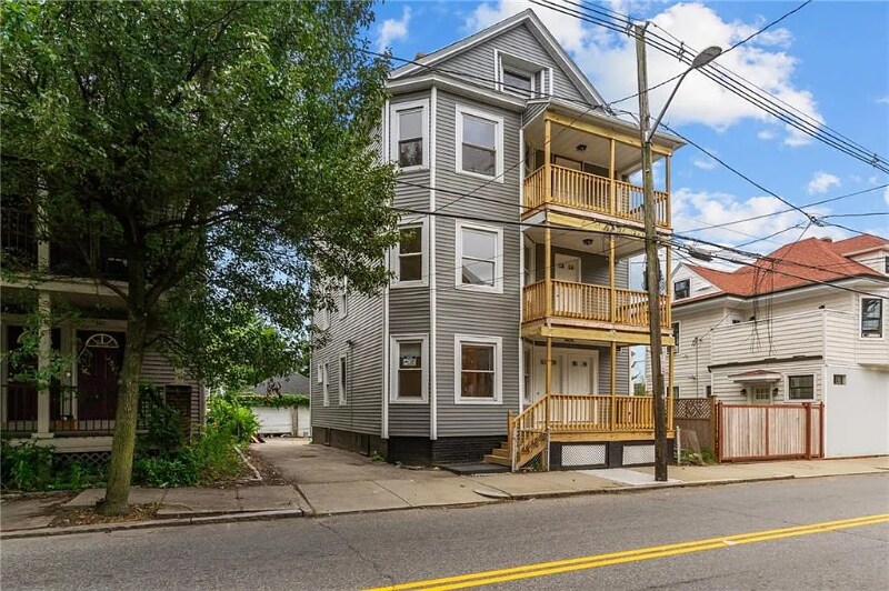382 Orms St unit 2, Providence, RI 02908 - photo 1