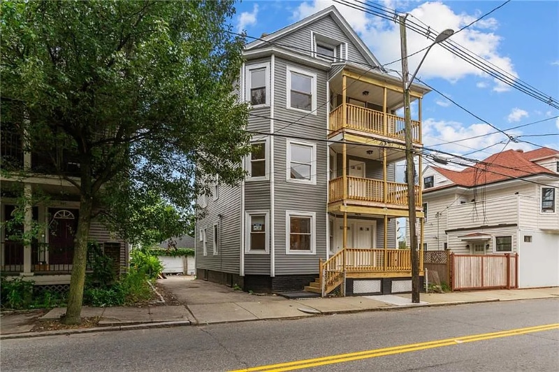 382 Orms St unit 3, Providence, RI 02908 - photo 1